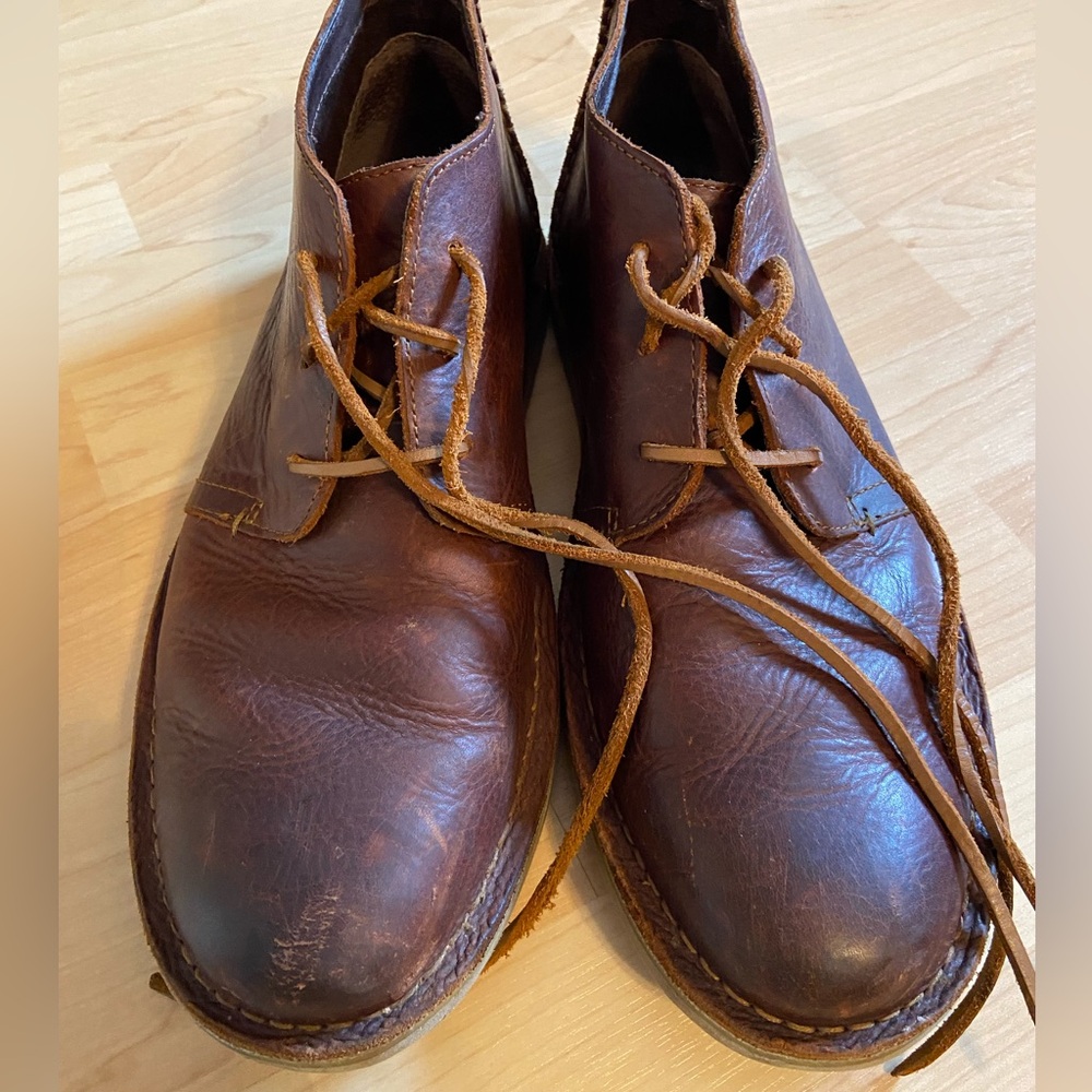 Born Wayz Chukka shoes